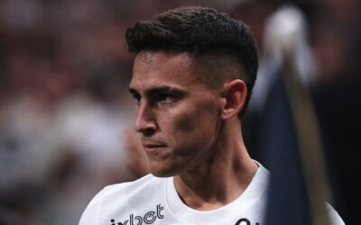 Cinco contratações que decepcionaram no Corinthians